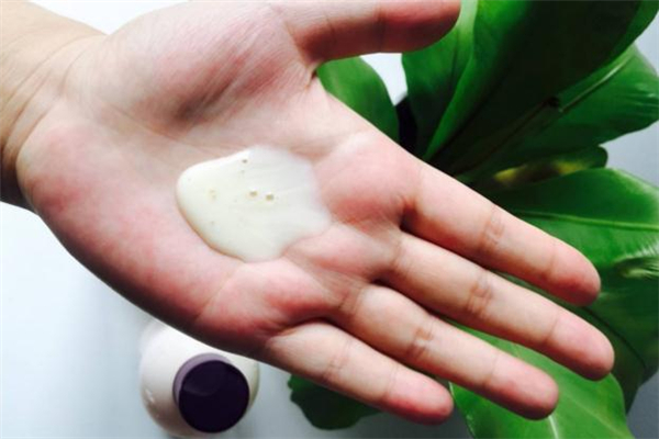 袋鼠洗發(fā)水致癌真的嗎 袋鼠洗發(fā)水怎么開瓶蓋 袋鼠洗發(fā)水致癌真的嗎 袋鼠洗發(fā)水怎么開瓶蓋