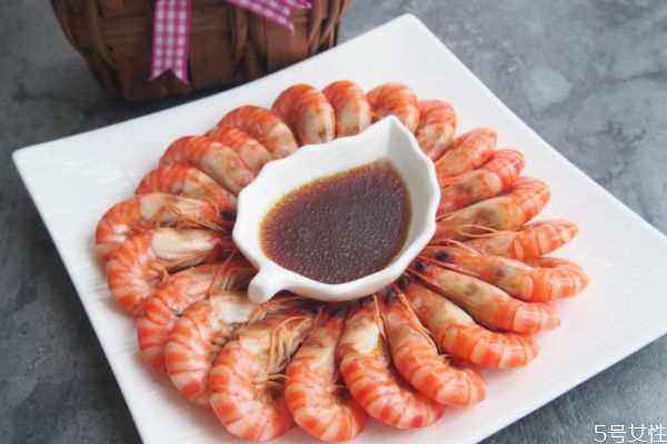 竹節(jié)蝦和九節(jié)蝦有什么不同 九節(jié)蝦和竹節(jié)蝦區(qū)別 竹節(jié)蝦和九節(jié)蝦有什么不同 九節(jié)蝦和竹節(jié)蝦區(qū)別