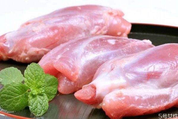 什么是豬小腱子肉呢 豬小腱子肉有什么營(yíng)養(yǎng)價(jià)值呢 什么是豬小腱子肉呢 豬小腱子肉有什么營(yíng)養(yǎng)價(jià)值呢