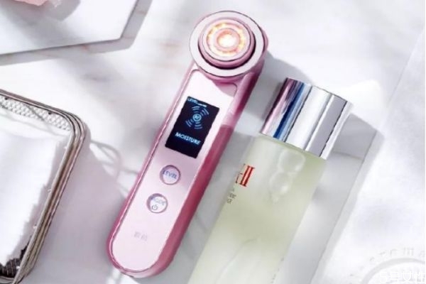 雅萌水光機(jī)美容儀多少錢(qián) 雅萌水光機(jī)美容儀怎么用