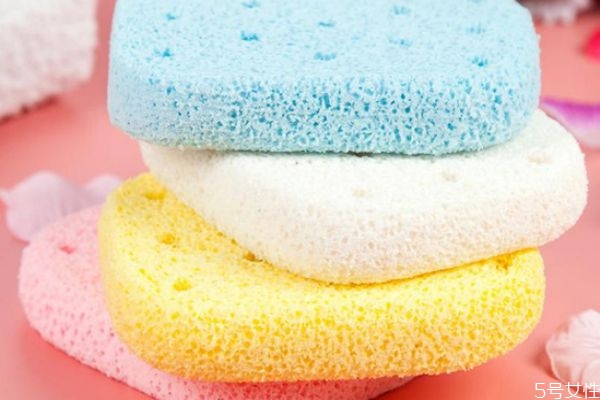 洗臉撲的用法 洗臉撲的正確使用方法 洗臉撲的用法 洗臉撲的正確使用方法