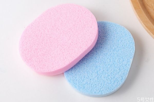 洗臉撲的用法 洗臉撲的正確使用方法 洗臉撲的用法 洗臉撲的正確使用方法