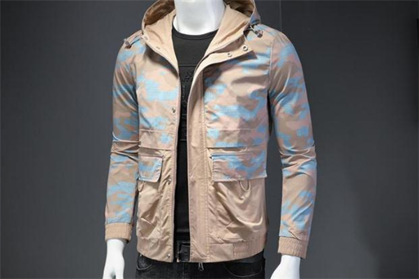 男生開春穿什么 男生春天穿什么時(shí)髦 男生開春穿什么 男生春天穿什么時(shí)髦