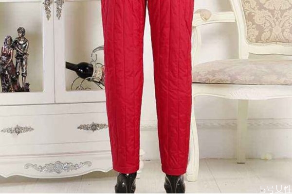 棉褲太肥怎么改瘦一點 整條褲子改瘦最簡單的方法