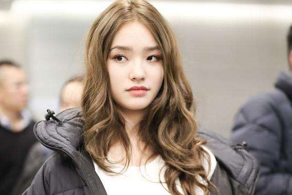 怎么維持卷發(fā)的卷度 卷發(fā)造型的維持方法 怎么維持卷發(fā)的卷度 卷發(fā)造型的維持方法