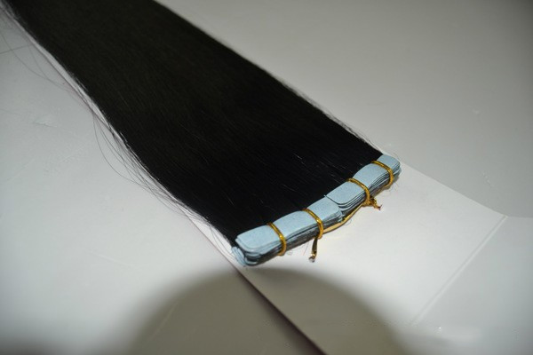 假發(fā)片怎么戴自然 劉海假發(fā)片的戴法 假發(fā)片怎么戴自然 劉海假發(fā)片的戴法