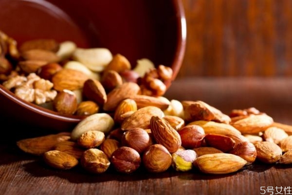 鮑魚(yú)果產(chǎn)自哪里呢 鮑魚(yú)果的生長(zhǎng)環(huán)境是怎么樣的呢 鮑魚(yú)果產(chǎn)自哪里呢 鮑魚(yú)果的生長(zhǎng)環(huán)境是怎么樣的呢