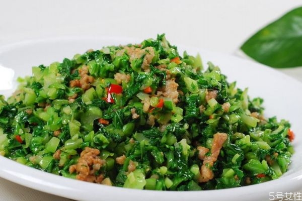 雪里紅怎么做好吃呢 吃雪里紅有什么作用呢 雪里紅怎么做好吃呢 吃雪里紅有什么作用呢