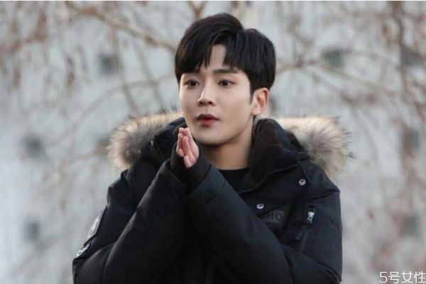 怎樣避免把天聊死 不把天聊死的技巧 怎樣避免把天聊死 不把天聊死的技巧