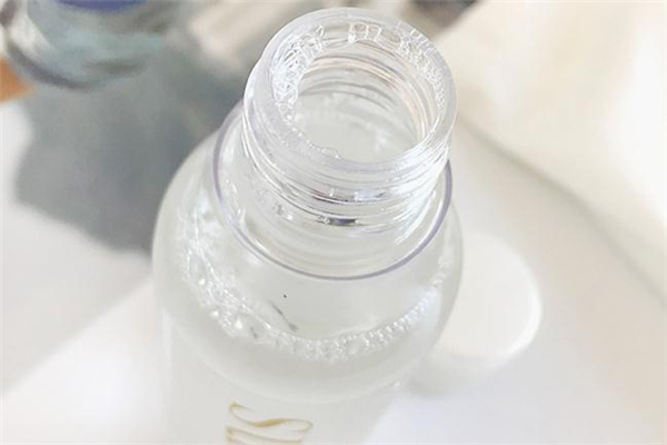 sum37呼吸卸妝水專柜多少錢 蘇秘37度卸妝水適合油皮嗎 sum37呼吸卸妝水專柜多少錢 蘇秘37度卸妝水適合油皮嗎