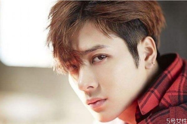 情商高的女人是怎樣和男人相處 高情商拴住男人的心 情商高的女人是怎樣和男人相處 高情商拴住男人的心