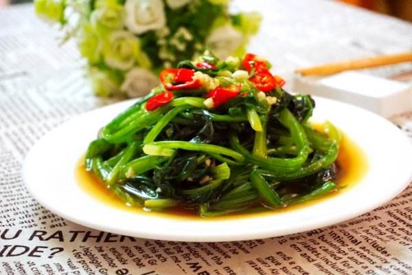 龍蝦能和菠菜一起吃嗎 蝦和什么一起吃好 龍蝦能和菠菜一起吃嗎 蝦和什么一起吃好