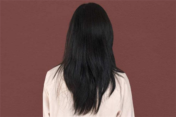 碳黑色和黑色的區(qū)別 碳黑色和黑色哪個更黑 碳黑色和黑色的區(qū)別 碳黑色和黑色哪個更黑