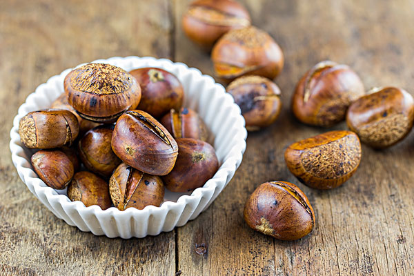 微波爐加熱板栗會(huì)炸嗎 微波爐加熱板栗的正確方法 微波爐加熱板栗會(huì)炸嗎 微波爐加熱板栗的正確方法