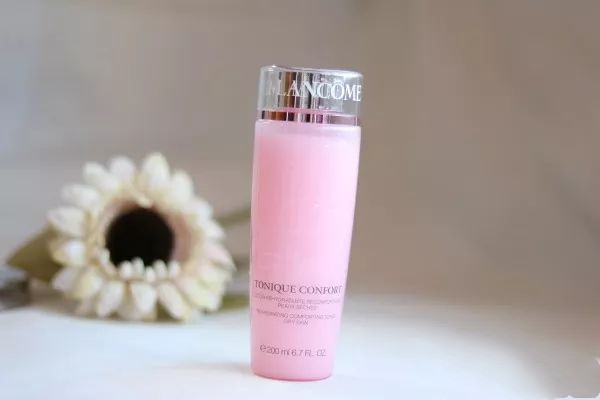 蘭蔻大粉水好用嗎適合什么膚質(zhì) 蘭蔻大粉水適合敏感肌膚嗎