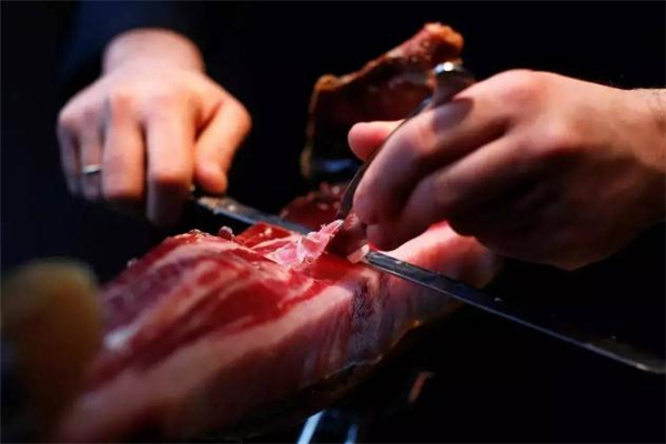 西班牙火腿能放多久 西班牙火腿有保質期嗎 西班牙火腿能放多久 西班牙火腿有保質期嗎