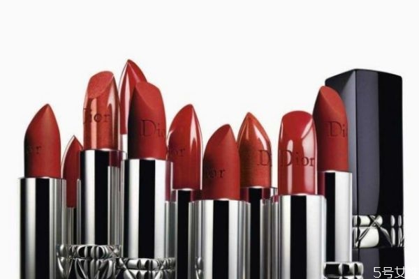 適合日常使用的口紅有哪些 日?？诩t分享