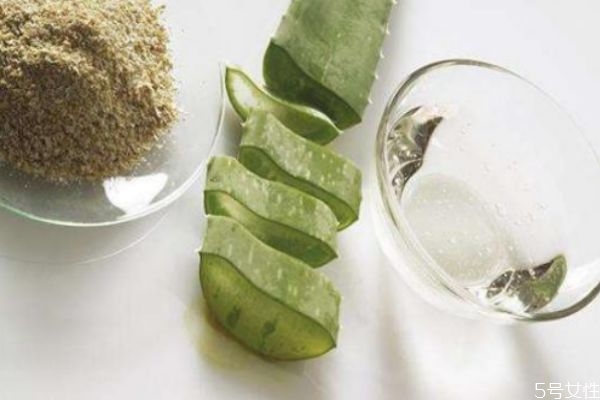 蘆薈灌膚的功效和作用 蘆薈灌膚的副作用 蘆薈灌膚的功效和作用 蘆薈灌膚的副作用