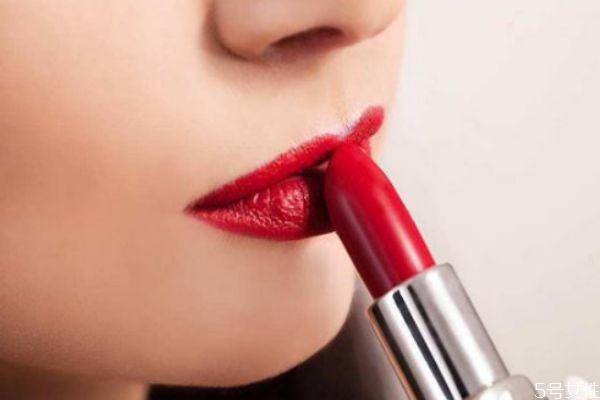 自制口紅保質(zhì)期多久 口紅變質(zhì)的表現(xiàn) 自制口紅保質(zhì)期多久 口紅變質(zhì)的表現(xiàn)