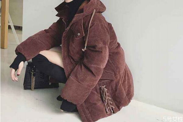 冬天怎么穿不臃腫 冬季搭配技巧 冬天怎么穿不臃腫 冬季搭配技巧