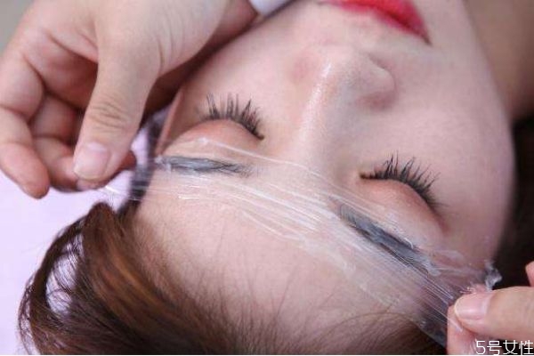 紋眉后如何護(hù)理 熱水洗臉可以加速紋眉掉色嗎 紋眉后如何護(hù)理 熱水洗臉可以加速紋眉掉色嗎