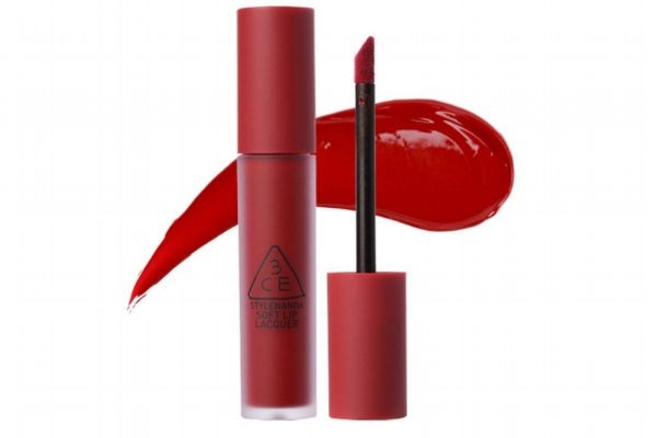 唇釉為什么容易溢出來(lái) 如何防止唇釉溢出來(lái) 唇釉為什么容易溢出來(lái) 如何防止唇釉溢出來(lái)