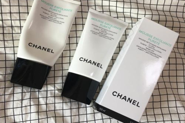 香奈兒山茶花洗面奶多少錢 香奈兒山茶花洗面奶正確使用方法 香奈兒山茶花洗面奶多少錢 香奈兒山茶花洗面奶正確使用方法