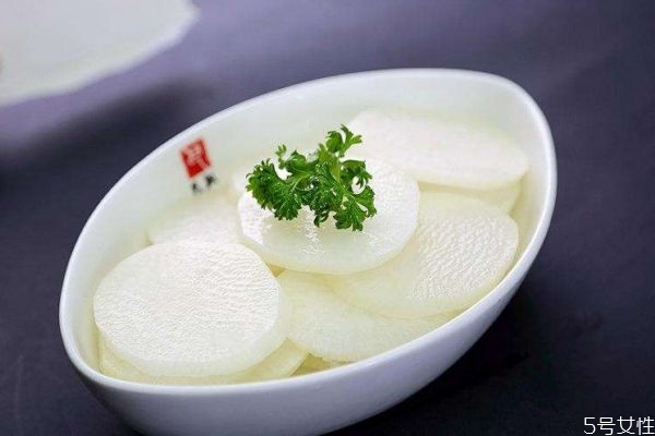 吃白蘿卜會(huì)脹氣嗎 吃白蘿卜會(huì)回奶嗎 吃白蘿卜會(huì)脹氣嗎 吃白蘿卜會(huì)回奶嗎