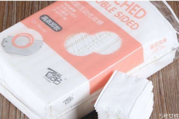 化妝棉是干什么用的 化妝棉的作用與使用方法 化妝棉是干什么用的 化妝棉的作用與使用方法