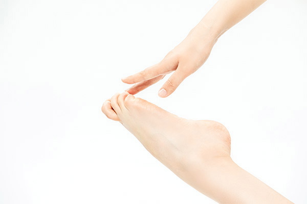 冬季手腳出汗是什么原因 冬季手腳出汗怎么調(diào)理 冬季手腳出汗是什么原因 冬季手腳出汗怎么調(diào)理