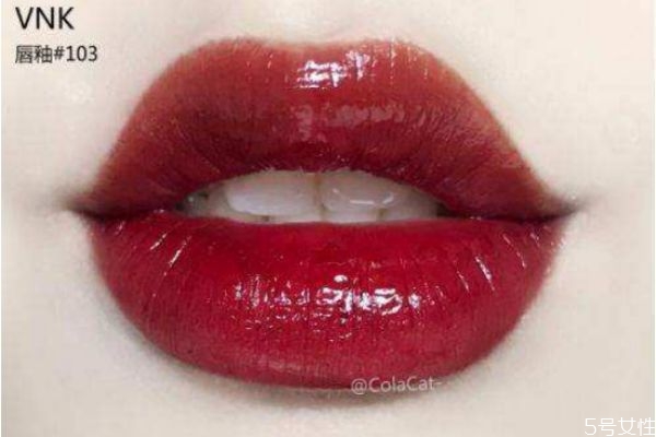 唇釉可以用洗面奶卸嗎 唇釉用什么卸得干凈 唇釉可以用洗面奶卸嗎 唇釉用什么卸得干凈