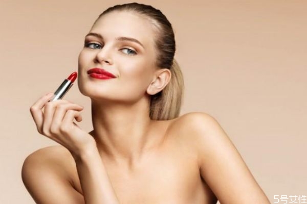 口紅是否含鉛和汞 口紅怎么看成分安不安全 口紅是否含鉛和汞 口紅怎么看成分安不安全