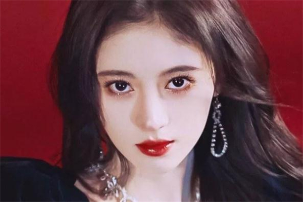 香奈兒627口紅怎么樣 國內(nèi)柜臺(tái)有香奈兒627嗎