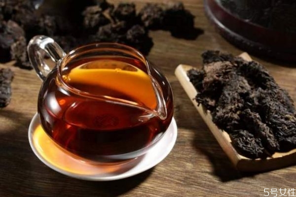 喝黑茶可以減肥嗎 黑茶怎么喝才能減肥 喝黑茶可以減肥嗎 黑茶怎么喝才能減肥