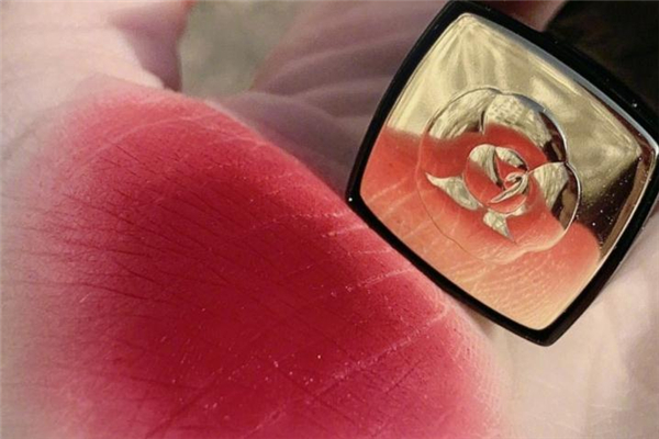 香奈兒627適合黃皮嗎 香奈兒627顯白嗎 香奈兒627適合黃皮嗎 香奈兒627顯白嗎