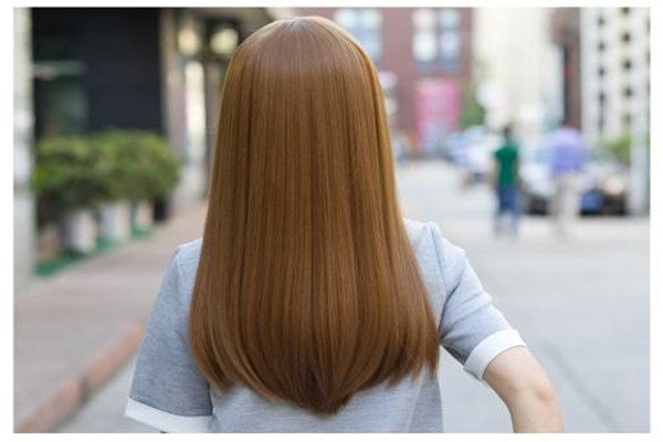 怎么辨別自己是什么發(fā)質(zhì) 頭發(fā)干燥適合多久洗一次頭 怎么辨別自己是什么發(fā)質(zhì) 頭發(fā)干燥適合多久洗一次頭