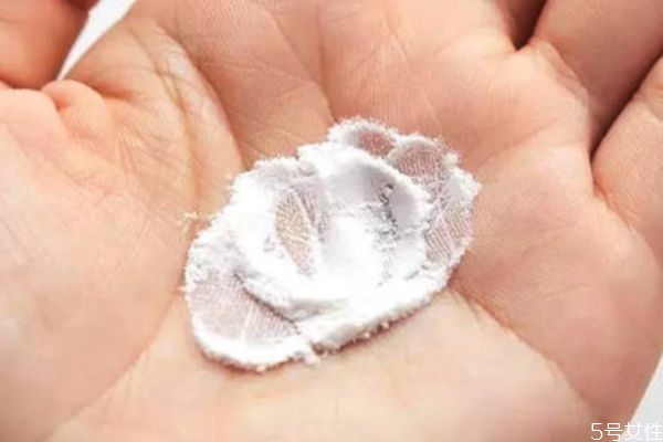 賽貝格vc粉變黃能用嗎 賽貝格vc粉的保質(zhì)期是多久 賽貝格vc粉變黃能用嗎 賽貝格vc粉的保質(zhì)期是多久