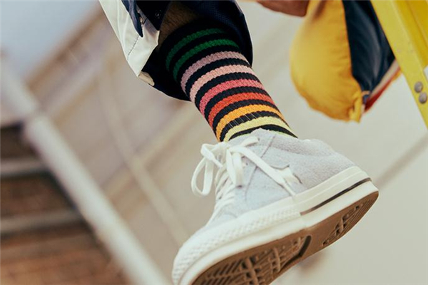 男生冬季穿什么襪子好看 冬天男生襪子搭配圖片 男生冬季穿什么襪子好看 冬天男生襪子搭配圖片