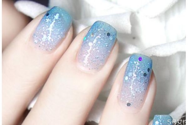 高飽和手繪美甲顏色有哪些 適合胖手的美甲 高飽和手繪美甲顏色有哪些 適合胖手的美甲