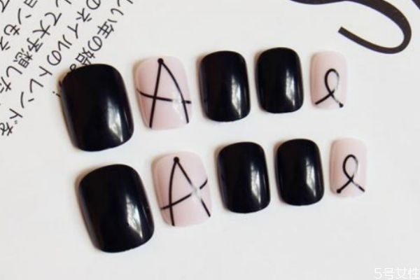 指甲油怎么卸 卸指甲油的方法有什么 指甲油怎么卸 卸指甲油的方法有什么