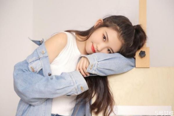 女朋友突然不理我了是什么原因 女朋友突然變得很冷淡 女朋友突然不理我了是什么原因 女朋友突然變得很冷淡