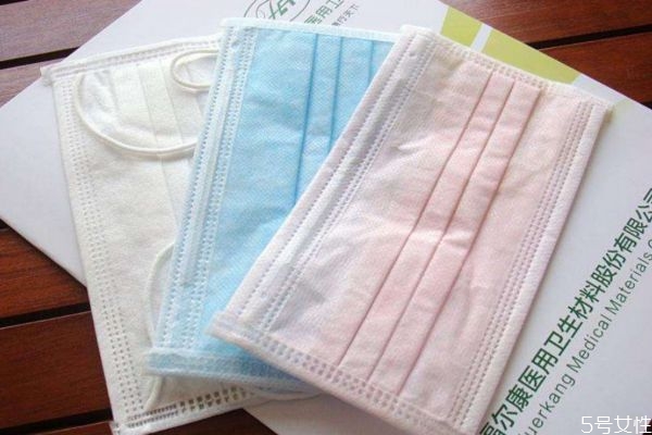 醫(yī)用口罩正反面怎么區(qū)分 醫(yī)用口罩怎么戴 醫(yī)用口罩正反面怎么區(qū)分 醫(yī)用口罩怎么戴
