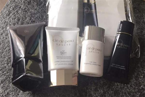 cpb防曬霜為什么貴 cpb防曬霜保質(zhì)期多久 cpb防曬霜為什么貴 cpb防曬霜保質(zhì)期多久