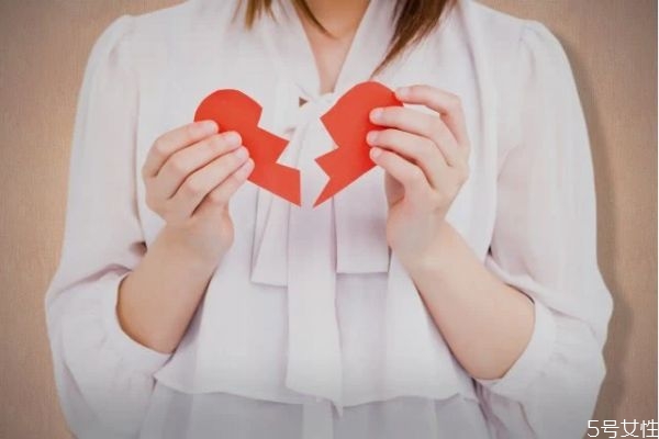 婚姻到什么程度該離婚 夫妻有以下特征不離婚也形同陌路 婚姻到什么程度該離婚 夫妻有以下特征不離婚也形同陌路