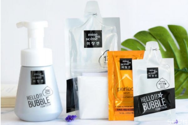 染發(fā)后為什么褪色 染發(fā)褪色如何預(yù)防 染發(fā)后為什么褪色 染發(fā)褪色如何預(yù)防