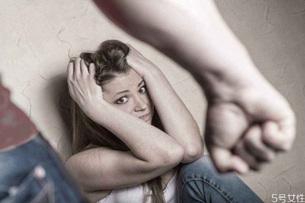 家暴能給第二次機會嗎 對付家暴男的狠招 家暴能給第二次機會嗎 對付家暴男的狠招