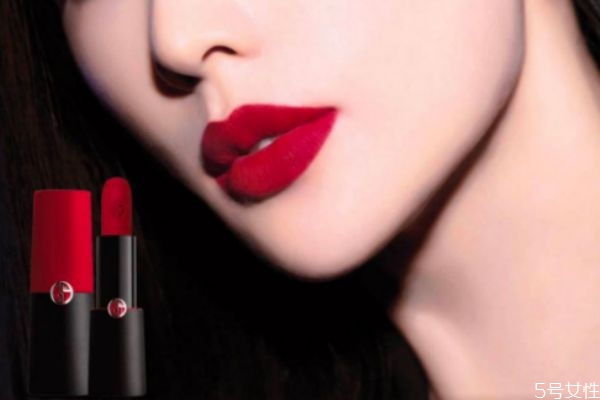 阿瑪尼口紅生產(chǎn)日期怎么看 阿瑪尼彩妝的保質(zhì)期是多久 阿瑪尼口紅生產(chǎn)日期怎么看 阿瑪尼彩妝的保質(zhì)期是多久