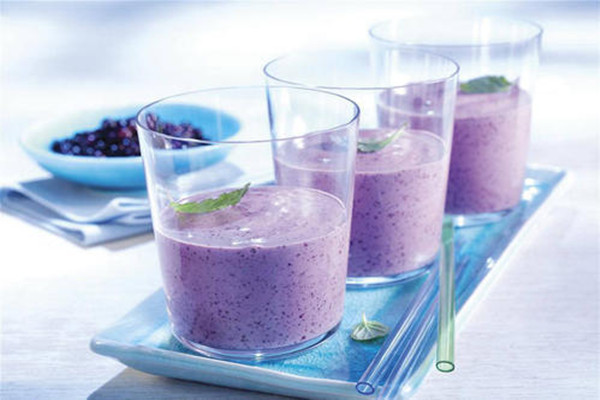 紫薯奶昔有什么營(yíng)養(yǎng)價(jià)值 吃紫薯奶昔要注意什么 紫薯奶昔有什么營(yíng)養(yǎng)價(jià)值 吃紫薯奶昔要注意什么