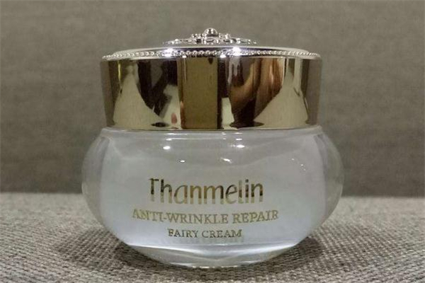 梵蜜琳貴婦膏是素顏霜嗎 梵蜜琳貴婦膏里面是什么樣的 梵蜜琳貴婦膏是素顏霜嗎 梵蜜琳貴婦膏里面是什么樣的