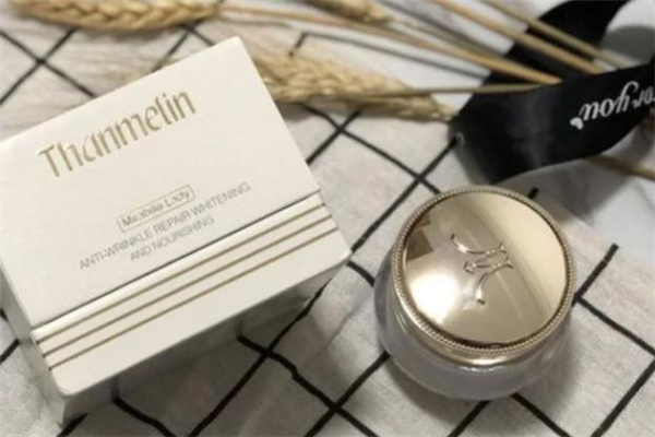 梵蜜琳貴婦膏是素顏霜嗎 梵蜜琳貴婦膏里面是什么樣的 梵蜜琳貴婦膏是素顏霜嗎 梵蜜琳貴婦膏里面是什么樣的